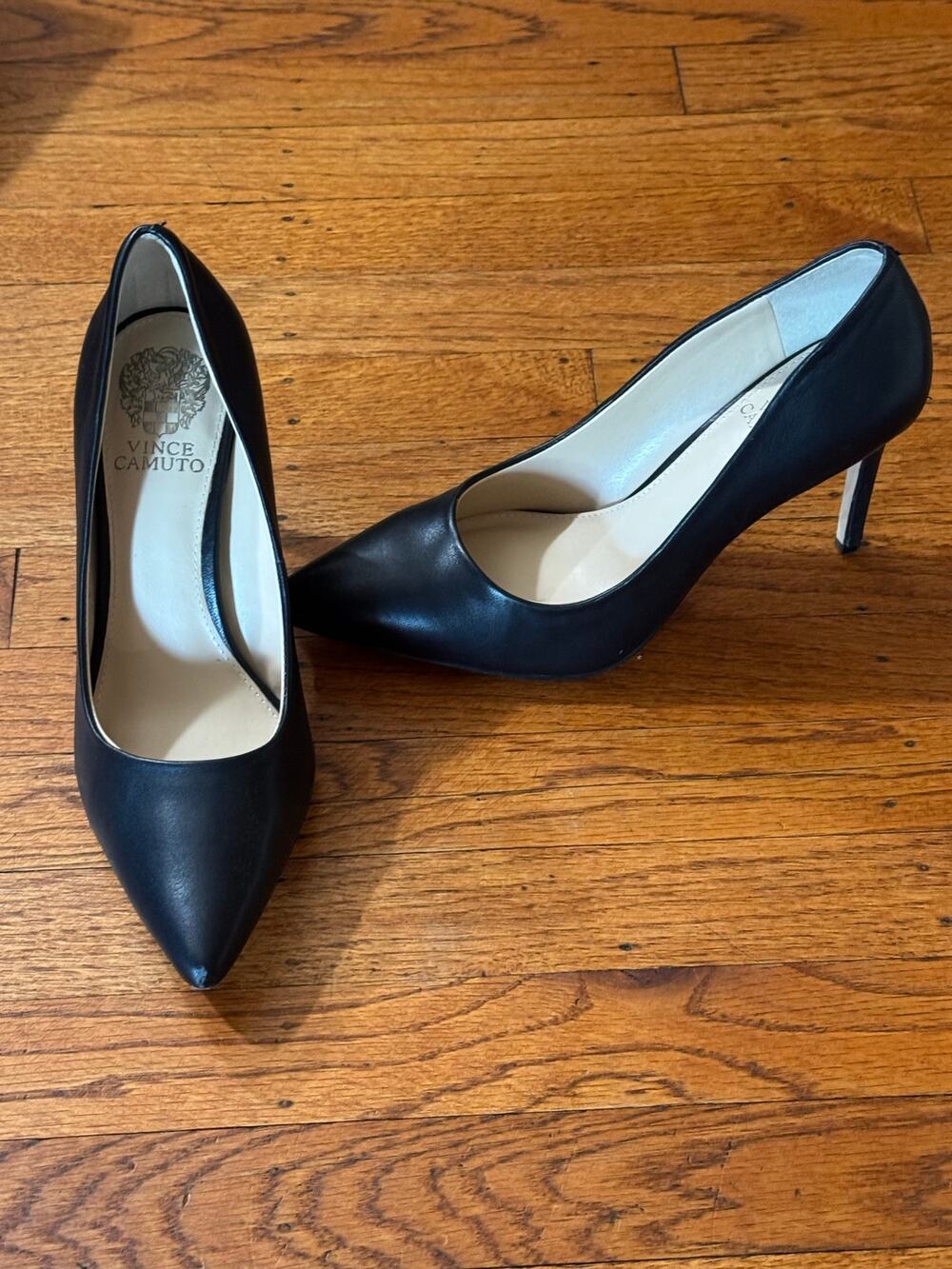 Vince Camuto Black Leather Pointed Toe Stiletto Pumps Size 8M